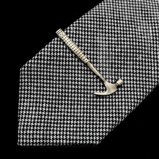 Collection Blade - Pinces à Cravate Thématiques Épée et Bûcheron pour le Style Hipster